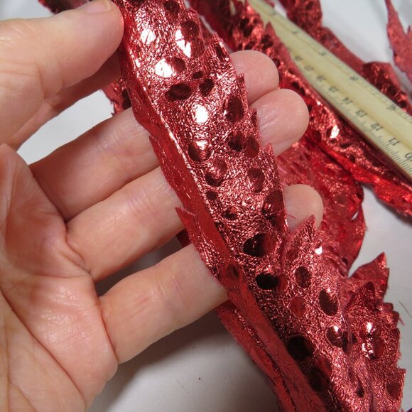 "Feather" (2) picks metallic (2) glittered (double sided) floral filler True Red - Picture 9 of 11